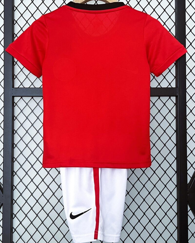MANCHESTER UNITED kid kit - Image 17