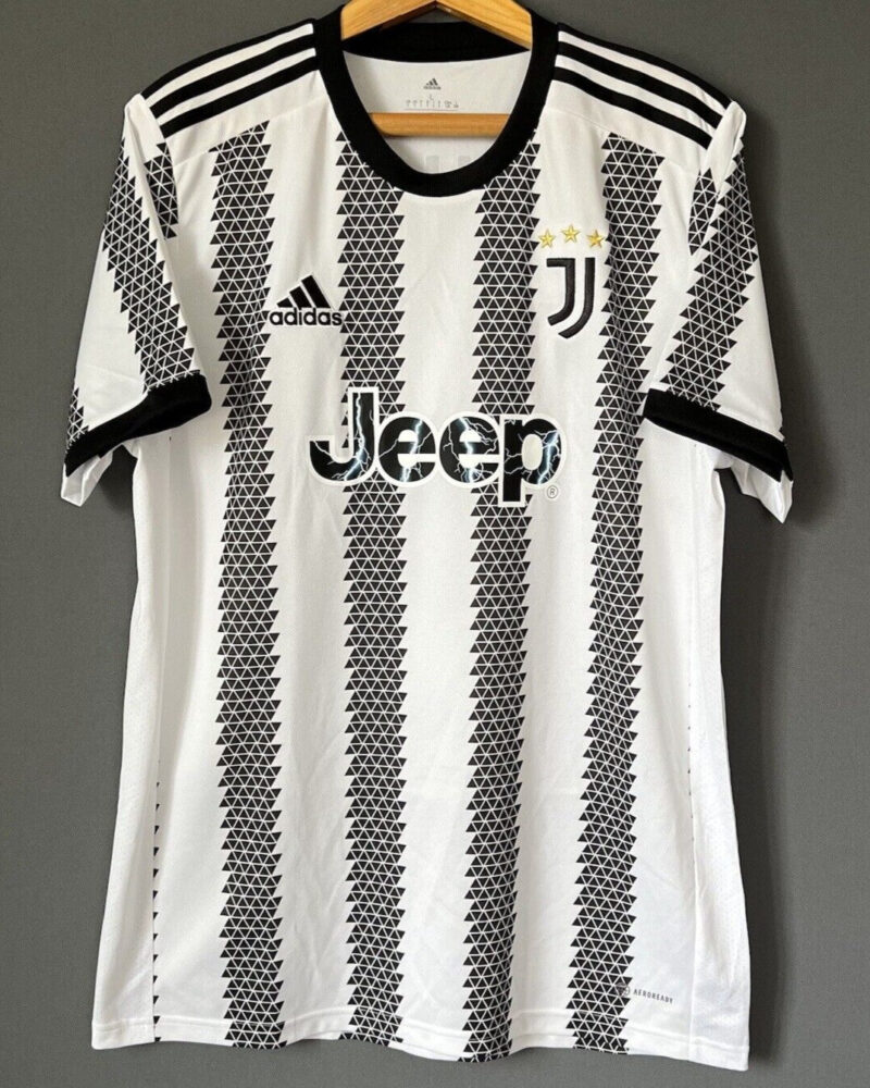 VLAHOVIC DUSAN 2022-23 (Juv) - Image 2